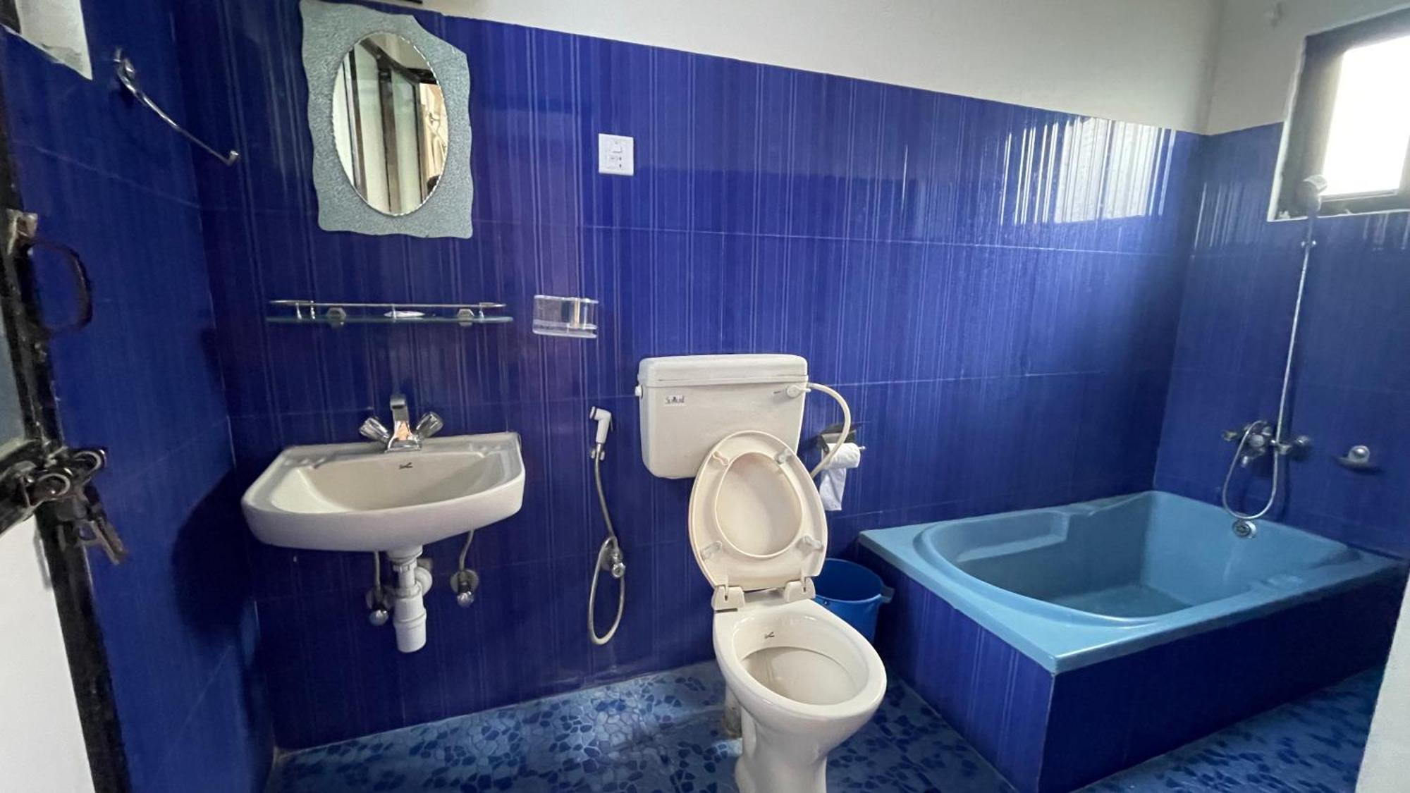 Hotel Hakoniwa Pokhara Bagian luar foto