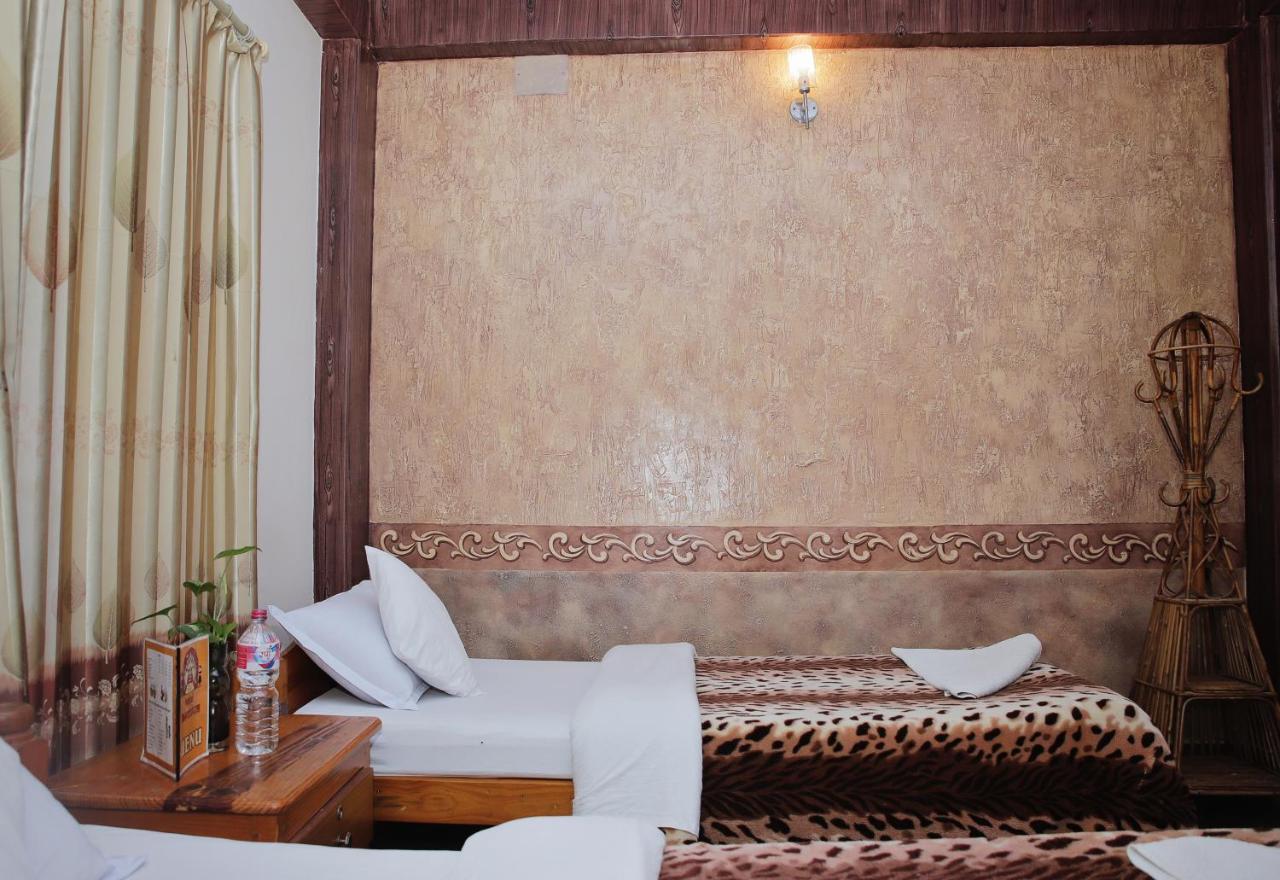 Hotel Hakoniwa Pokhara Bagian luar foto