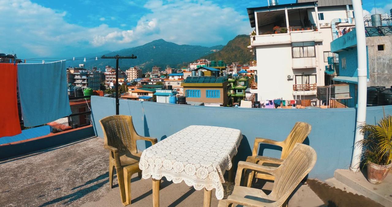 Hotel Hakoniwa Pokhara Bagian luar foto